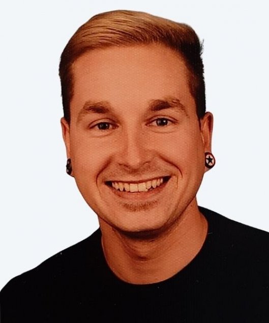 martin-zuehl-500x600-grey.jpg